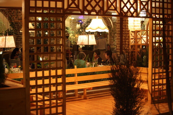 Новогодние праздники в April Verdant Restaurant