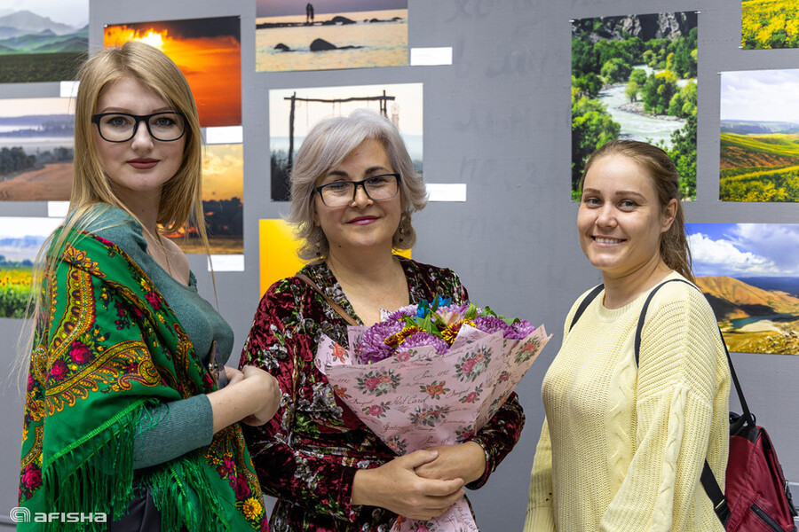 Открытие отчетной выставки фотохудожников Узбекистана