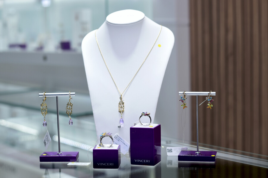 Завораживающее сияние бриллиантов: открытие нового филиала ювелирного магазина Vinceri