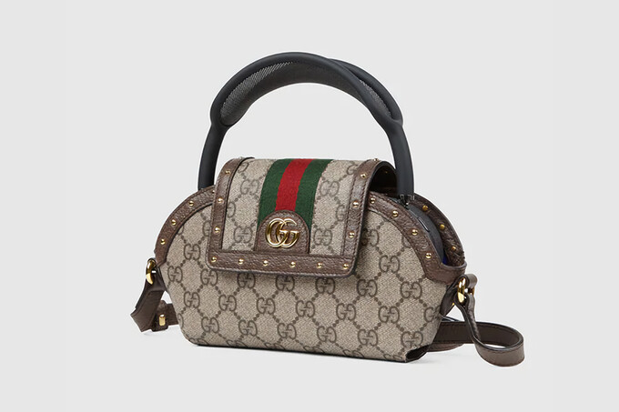 Gucci выпустили чехол для AirPods Max
