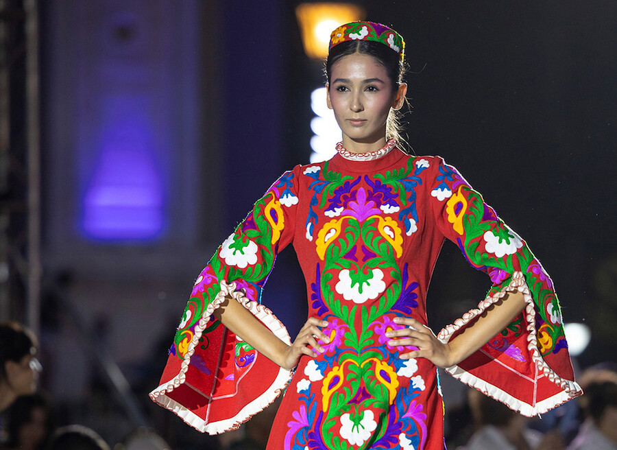 Uzbekistan Fashion Week 2022. День 1