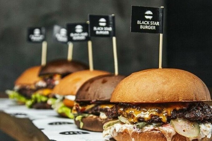 Акция в Black Star Burger