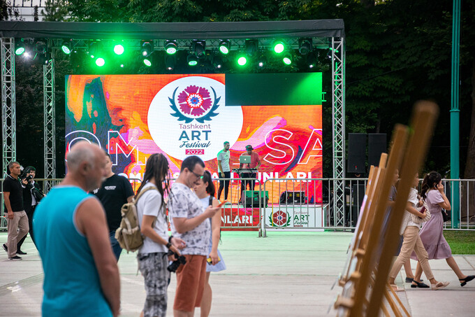 Церемония награждения победителей фотоконкурса Feel Tashkent 2022 прошла в Ташкенте