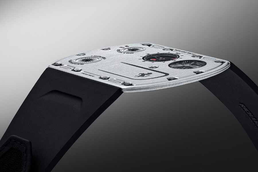 Richard Mille и Ferrari выпустили самые тонкие в мире часы