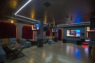 BARITON Karaoke Club