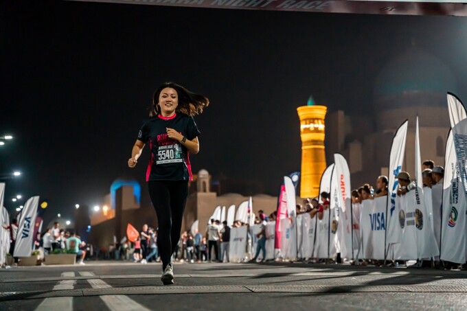 Bukhara Night Race: O’zbekistondagi ilk tungi yugurish poygasi qanday o'tdi?