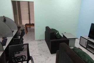 Olmos Hotel