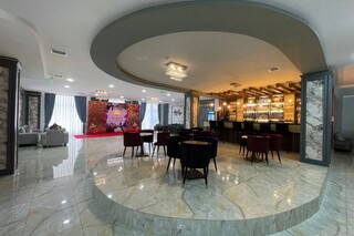 Olmos Hotel
