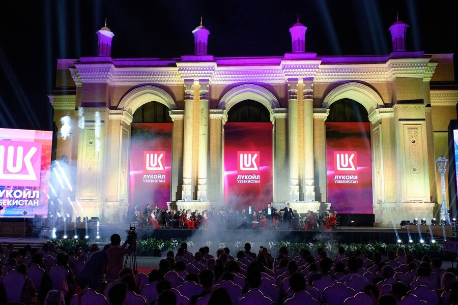 «ЛУКОЙЛ» организовал два благотворительных концерта в Бухаре и Ташкенте