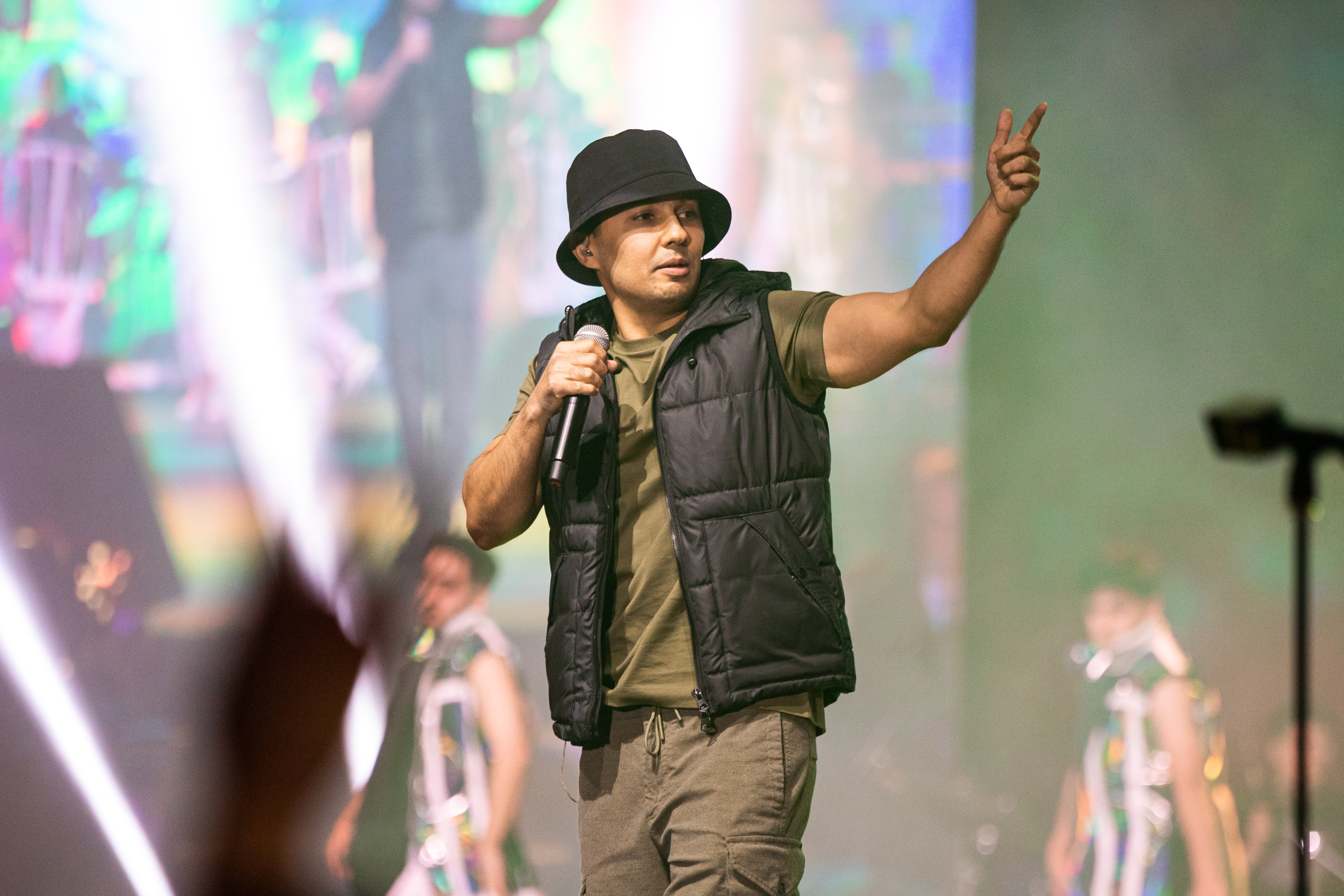 Yalangoch yotoq qiz xxx