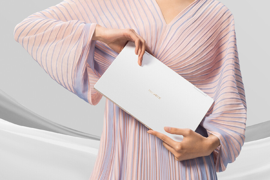 Xiaomi показала свой самый тонкий и легкий компьютер — Афиша Ташкента