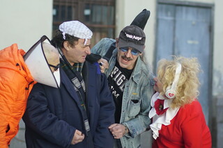 Золотые соседи