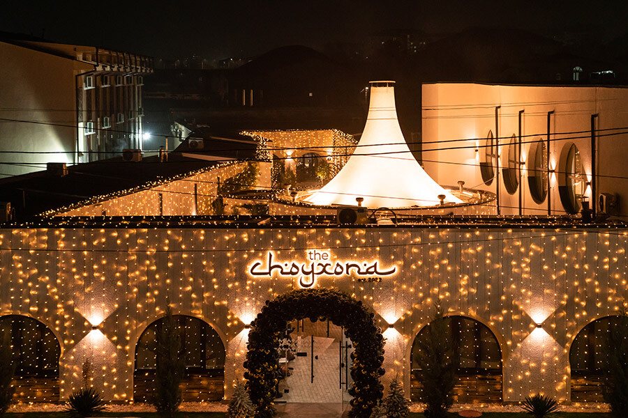 The Choyxona предлагает провести приватные корпоративы в новогодней атмосфере