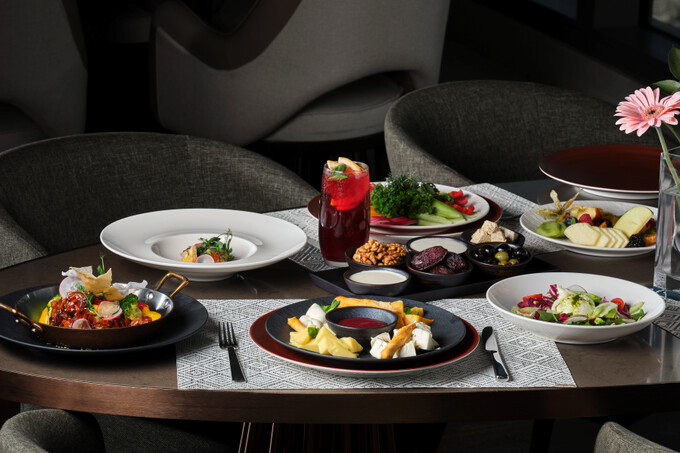 Hilton Tashkent City приглашает провести ифтар в City 21 и Shosh Restaurant