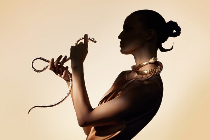 Власть женщины: о чем коллекция Bulgari Serpenti