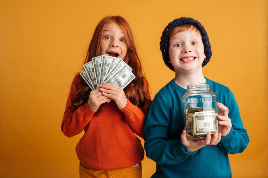 Игра для детей «Деньги. Что можно с ними делать?»