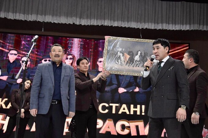 Aldaraspan kulgu teatri konserti