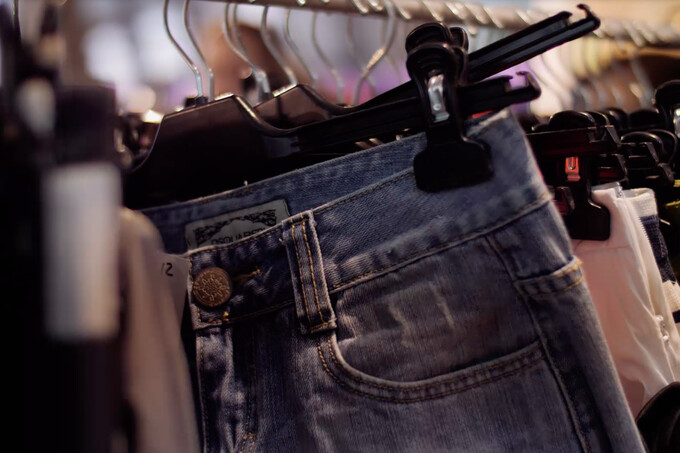 Благотворительный Garage Sale