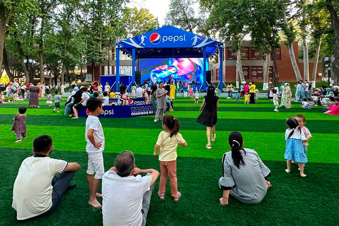 Pepsi покажет финал Лиги чемпионов УЕФА на большом экране
