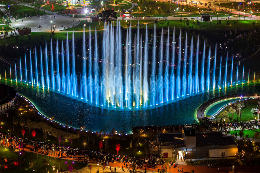 Парк Tashkent City приостановил работу музыкального фонтана