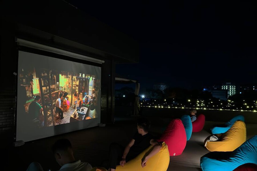 Кинопоказы под открытым небом от Loft Cinemа