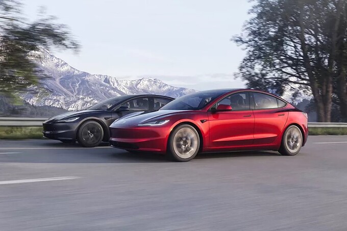 Tesla Model 3 elektromobilini yangiladi
