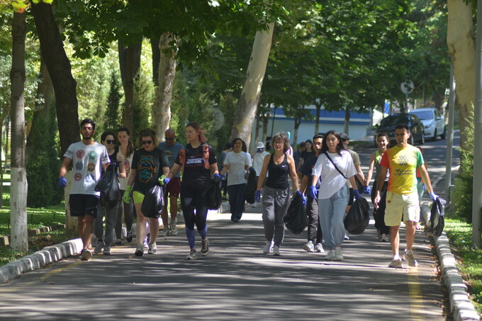 Plogging yugurish musobaqasi