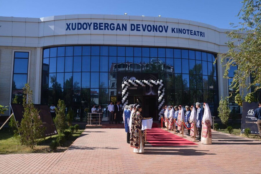 Xorazmda Xudoybergan Devonov nomidagi kinoteatr ochildi