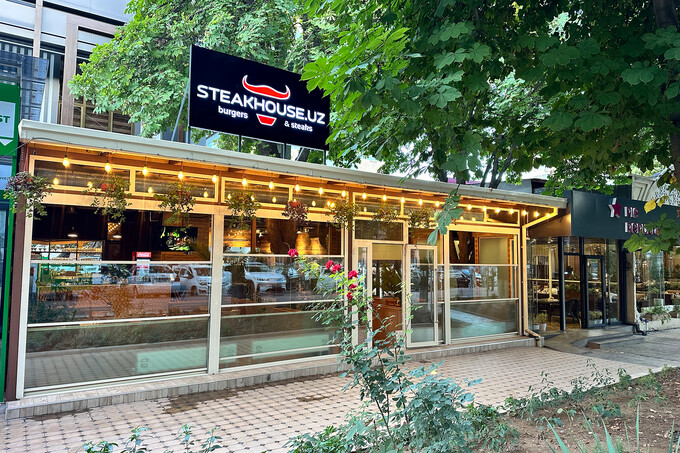 Steakhouse.uz – hamyonbop narxlarda marmar go'shtidan tayyorlanadigan burgerlar makoni