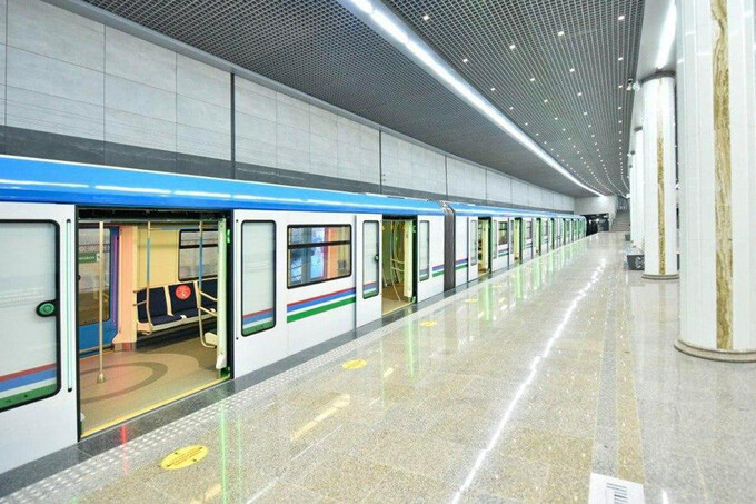 На Юнусабаде открывают две станции метро