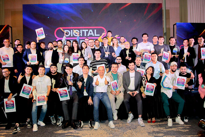 Influencer Awards 2023: Foydalanuvchilar va ekspertlar O‘zbekistonning eng yaxshi blogerlarini tanlaydilar