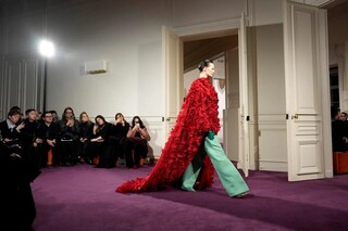 Valentino представили кутюрную коллекцию весна-лето 2024