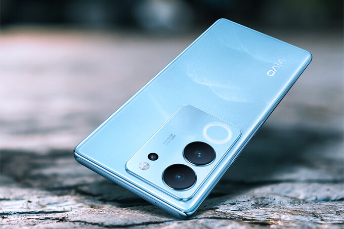 Первый тест прочности vivo V29 пройден: лучше, чем ожидалось