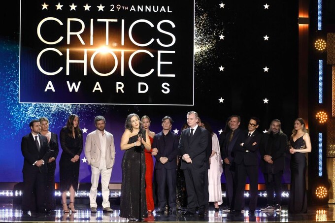 Стали известны победители Critics Choice Awards 2024 