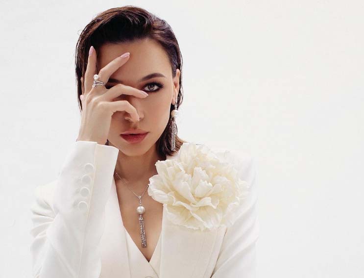 Rus porno sauna hovuz dush Porno qizni yaladi va ketdi