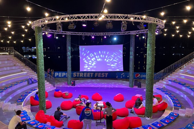 "Movieland Cinema"dan ochiq osmon ostidagi kinonamoyishlar