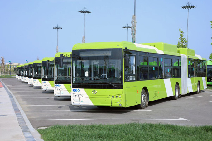 На Хайит автобусы в Ташкенте начнут ездить на час раньше
