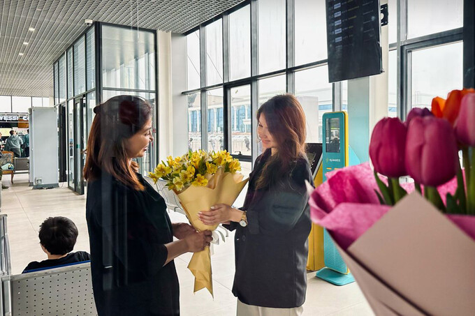 Цветочный магазин​ открылся в международном аэропорту Ташкента