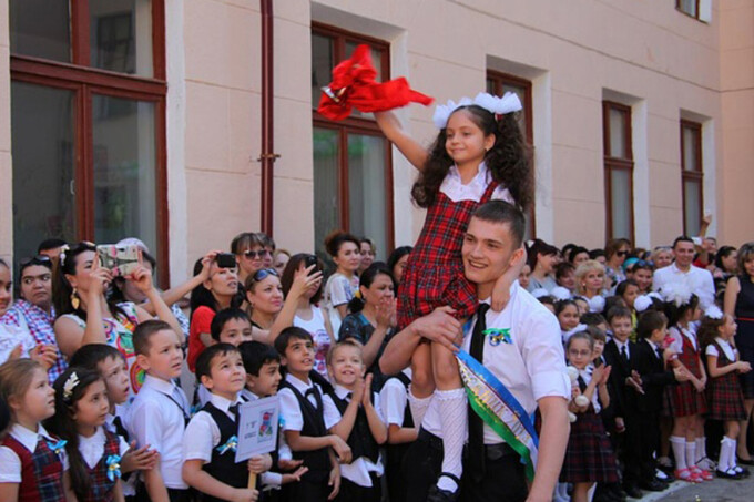 Bitiruvchilarga “So‘nggi qo‘ng‘iroq”ni o‘tkazish bo‘yicha an’anaviy tavsiyalar berildi