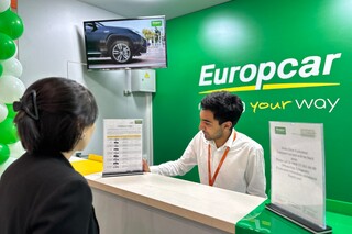 Toshkent aeroportida avtomobillarni ijaraga olish nuqtasi ochildi