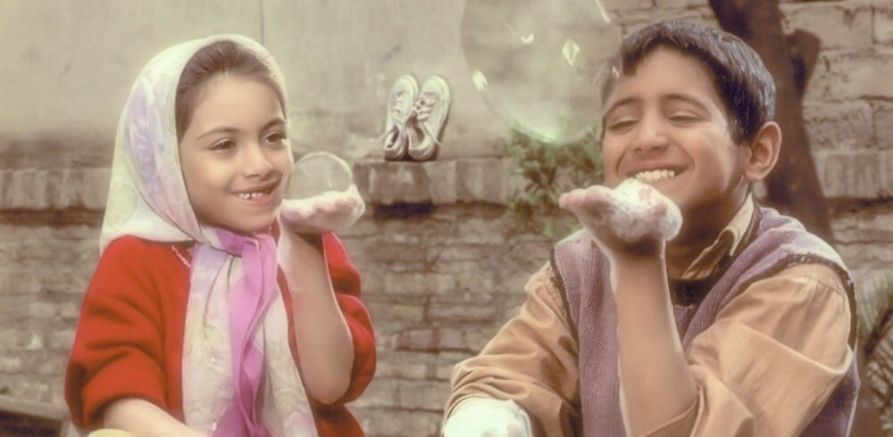 Tualet pornosini teshik orqali tomosha qiling