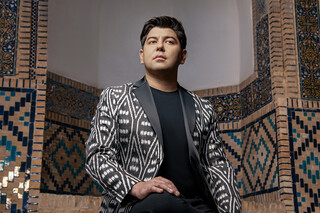 Pianinochi Behzod Abduraimov Hollywood Bowl sahnasida chiqish qildi 