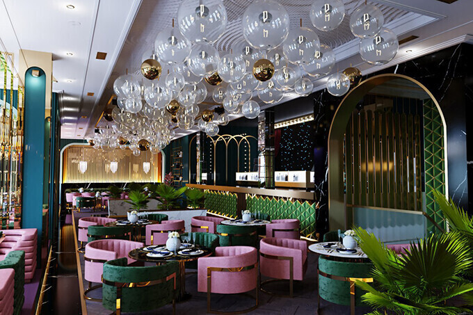 Вечеринки в Velvet