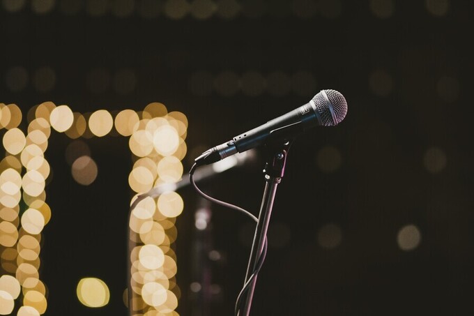 Stand-up вечер в «#FАРШ»
