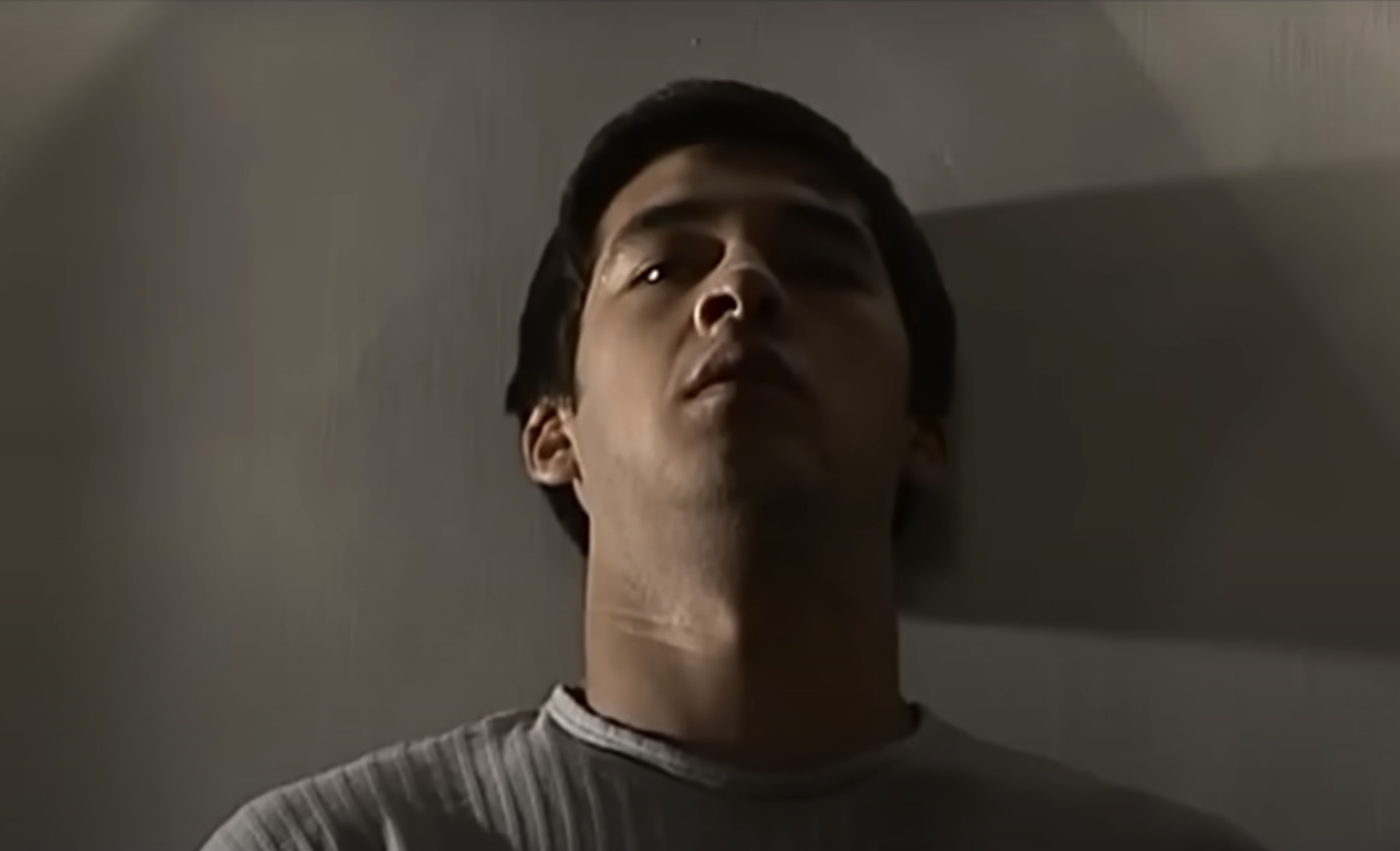 Videoda plyajda jinsiy aloqa