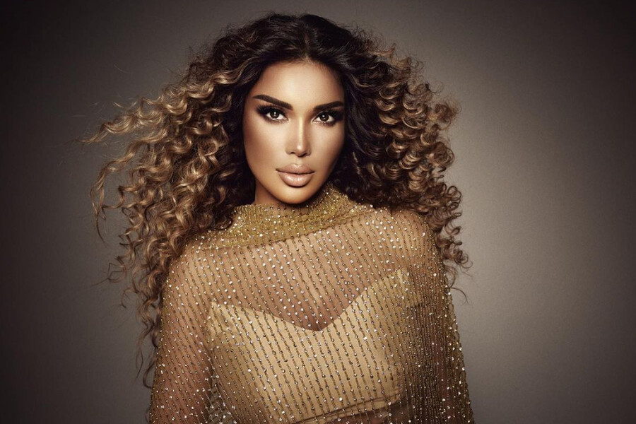 Ero rayxon uzbek xonandasi Ero rayxon uzbek xonandasi