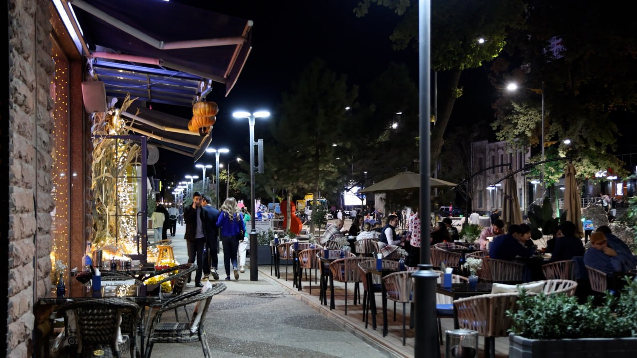 Mast ona va dost jinsiy aloqa porno