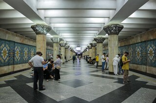 Yakshanba kuni metro 1 soat ertaroq ish boshlaydi