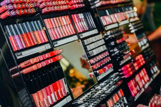 MAC'da chegirmalar