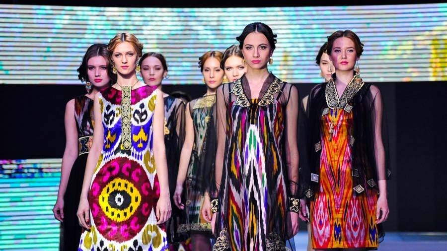 Yalangoch teleboshlovchilarning porno suratlari